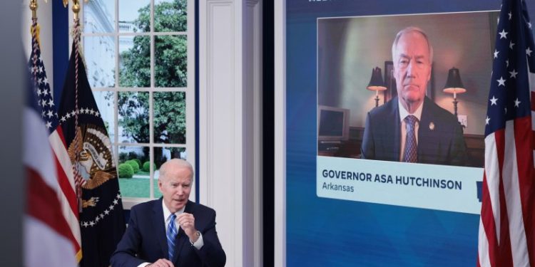 How Democrats undermine their own anti-Trump message