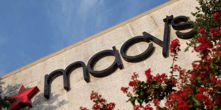 Man sues Macy’s, saying false facial recognition match led to jail assault