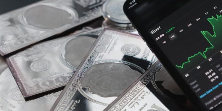 Could the Silver Price Really Hit US$100 per Ounce?