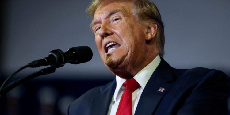 ‘Drill, baby, drill’ and other nonsensical Trump claims about inflation