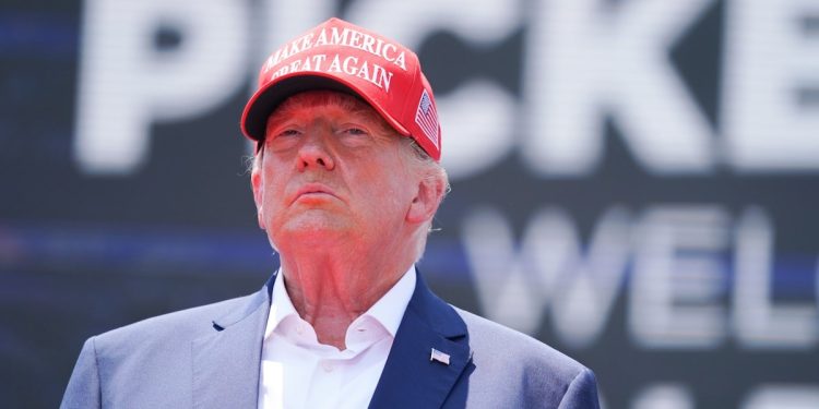 Trump leadership PAC spends nearly $3M in January on legal expenses, FEC filing shows