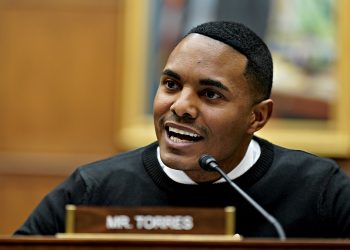 Progressive Democrat caucus loses another member over anti-Israel positions