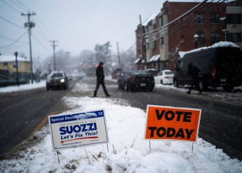 New York Democratic lawmakers reject proposed congressional map