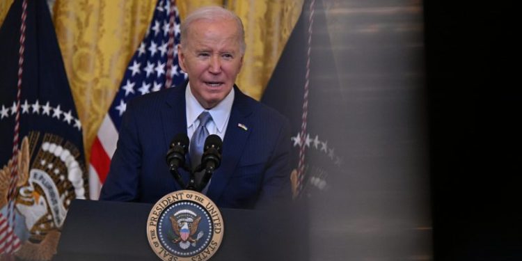 Biden convenes congressional leaders as federal shutdown deadline nears