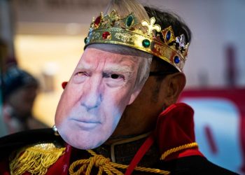 Three-quarters of Republicans back Trump being ‘dictator for a day’