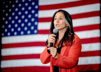 Trump talks with Gabbard about U.S. defense, reflecting isolationist approach
