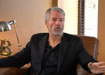 Michael Saylor Says Bitcoin Is Not Currency – But Still Plans To HODL For 100 Years