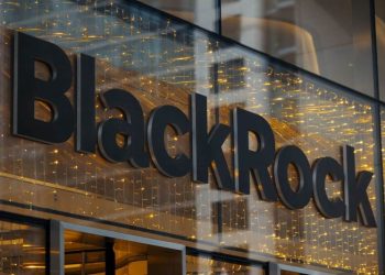 BlackRock Bitcoin ETF Sees Record $750 Million Inflows – What’s Going On?