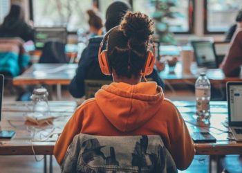 Binance Ex-CEO CZ Launches New Educational Platform ‘Giggle Academy’