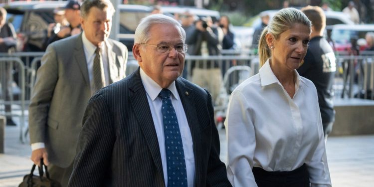 Sen Menendez charged with obstruction of justice in another superseding indictment