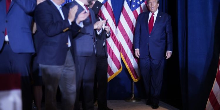 Trump wins GOP contests in Missouri and Michigan