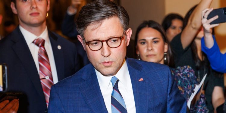 House to vote on $460 billion government funding package ahead of Friday shutdown deadline