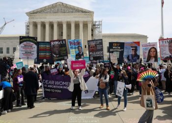 Supreme Court skeptical of efforts to restrict access to abortion pill