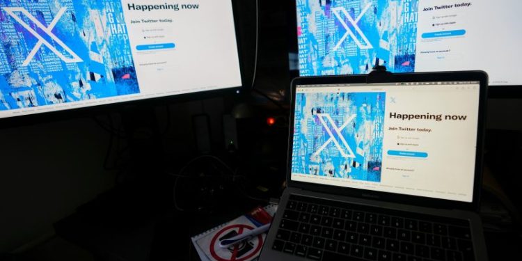 Musk tried to ‘punish’ critics, judge rules, in tossing a lawsuit