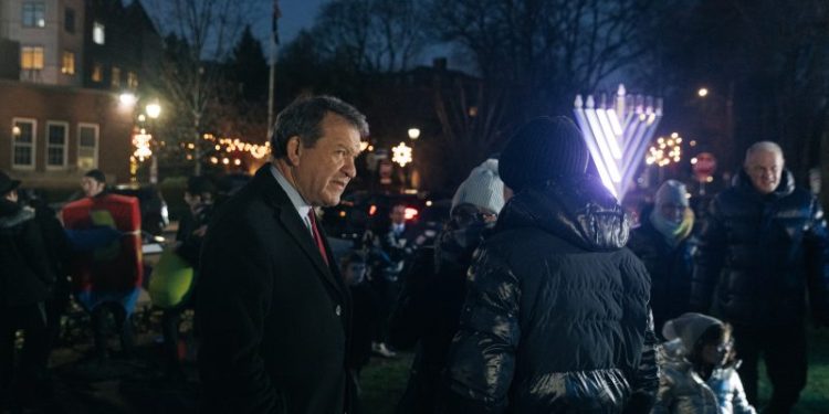 Tensions over Israel-Gaza war shape heated Democratic primary in New York