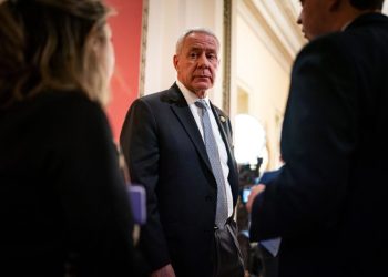 Rep. Ken Buck says he will not serve out rest of term, narrowing GOP majority