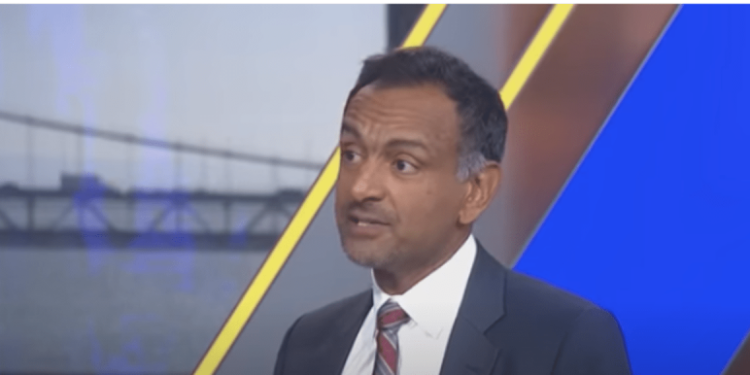 Coinbase Legal Chief Pushes For Stablecoin Regulation