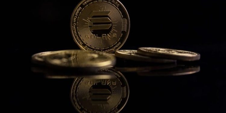 Solana Price Prediction as SOL Drops 5% Overnight – What’s Going On?