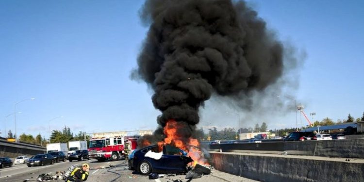 Tesla settles lawsuit over Autopilot crash that killed Apple engineer