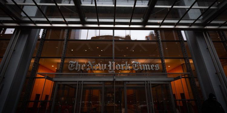 As N.Y. Times investigates leaks, liberal newsrooms have the upper hand