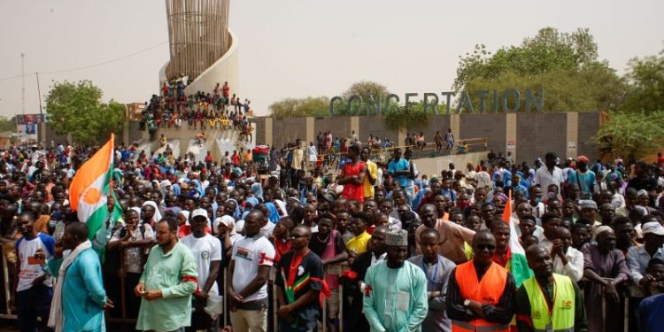 Defying Niger exit order leaves U.S. troops vulnerable, whistleblower says