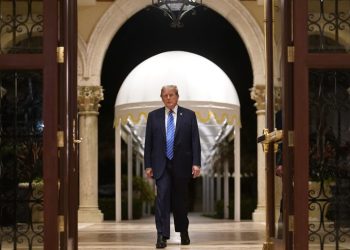 Trump relies on a doctor who is a member of his golf club to vouch for his health