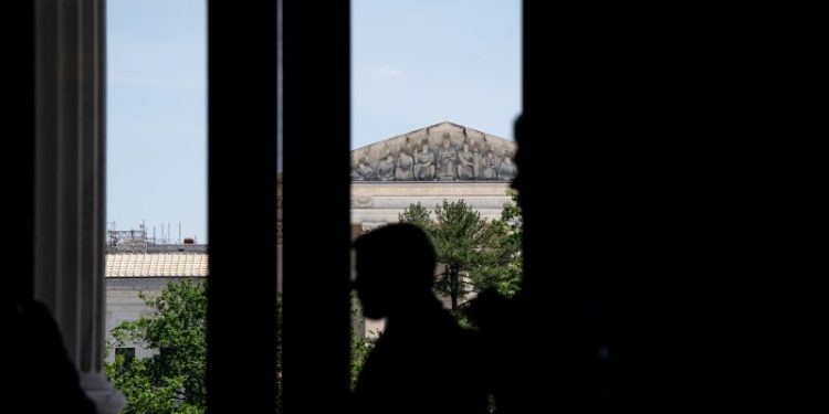 Supreme Court makes it easier to file workplace discrimination claims