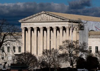SCOTUS sees ‘dangerous precedent’ in Trump immunity case if presidents can prosecute rivals: experts