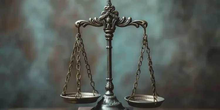 Coinbase’s Legal Officer Rallying Binance, Ripple, Uniswap Against SEC’s ‘Gaslighting’