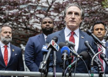 VP hopefuls dueling for dollars as they show off their fundraising clout for Trump