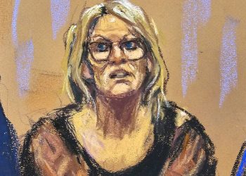 Stormy alleges one-night stand with Trump, agreed to lie for her $130,000 payoff