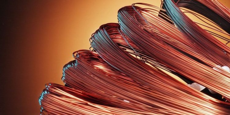 6 Copper ETFs and ETNs (Updated 2024)