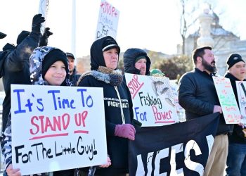 Supreme Court sides with fishermen in landmark case deciding fate of the administrative state