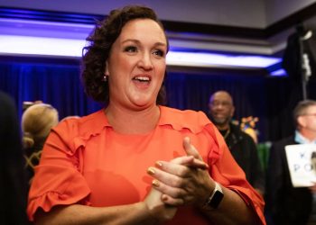 White House stymied bipartisan support for presidential ethics bill, says top House Dem