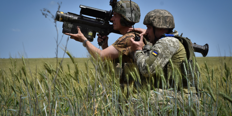 Americans believe US should focus more on domestic issues, but support leadership on world stage: poll