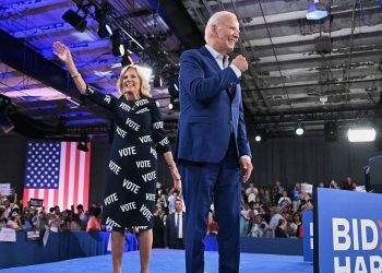 Biden vows to keep White House, undeterred by Democratic panic after debate disaster