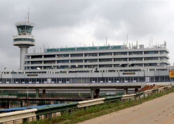 Nigeria plunged into darkness as union workers shut down national grid in minimum wage protest