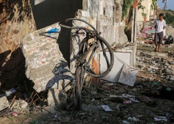 US-made munitions used in deadly Israeli strike on school complex near Khan Younis, CNN analysis finds