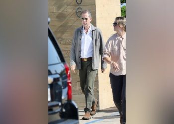 Hunter Biden spotted leaving eatery just before Rosie O’Donnell, who has pushed for Biden to ‘pass the torch’