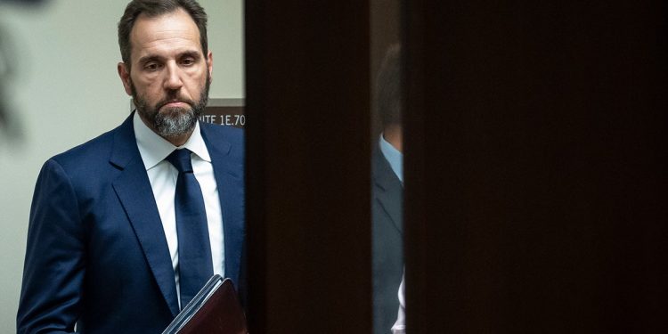 Clarence Thomas swipes at Special Counsel Jack Smith’s appointment in SCOTUS immunity case