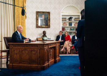 Biden issues a wistful first farewell in Oval Office speech