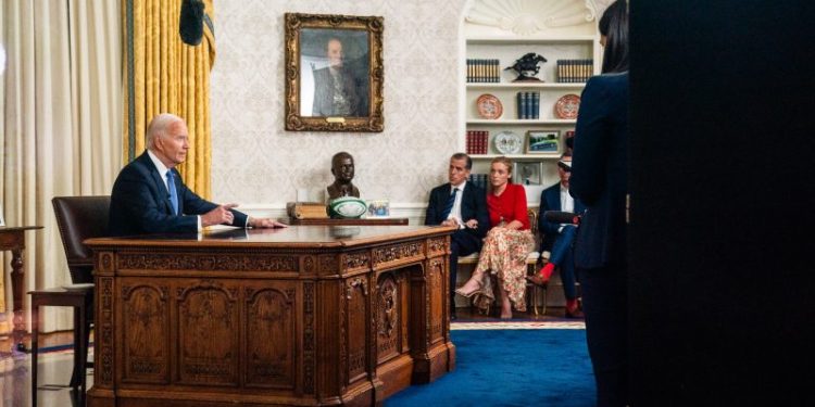 Biden issues a wistful first farewell in Oval Office speech