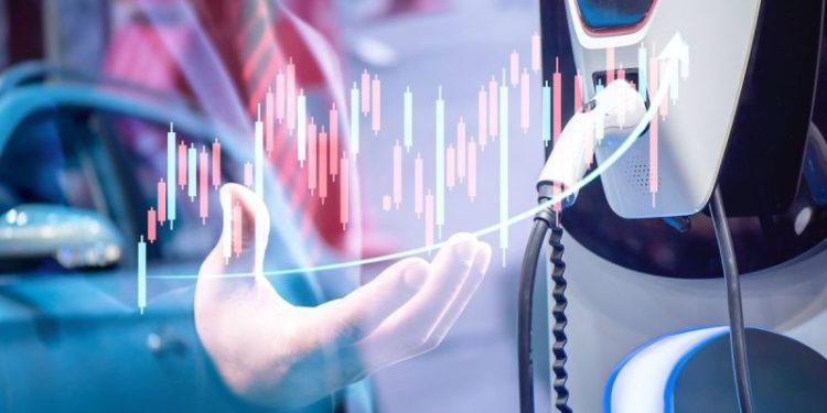 EV Winter? West Still Lagging Behind China as Buyers Face High Prices, Range Anxiety and Tariffs