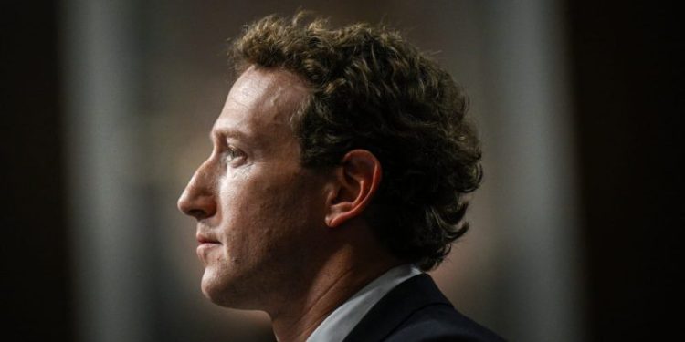Lawmakers ask Mark Zuckerberg to show how Facebook, Instagram are addressing illicit drug ads