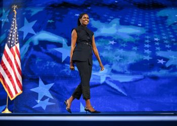 5 takeaways from the Democratic convention and the Obamas on Day 2