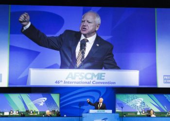 Walz defends his military record in first solo campaign speech in labor event