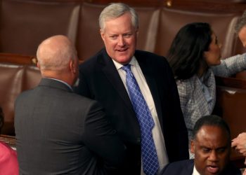 Mark Meadows tries to move his Arizona case to federal court