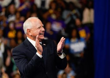 ‘Bringing back the joy’: Walz’s first day keeps Democrats’ buzz going