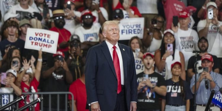 Trump repeatedly attacks Republican Georgia Gov. Kemp at Atlanta rally