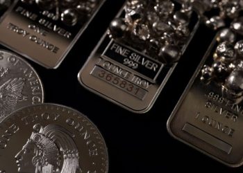 Kuya Kicks Off Drill Program at Silver Kings Project in Ontario